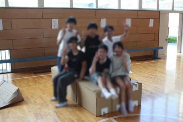 段ボールベッドは頑丈