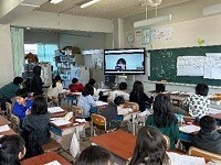 児童総会（meetにて）